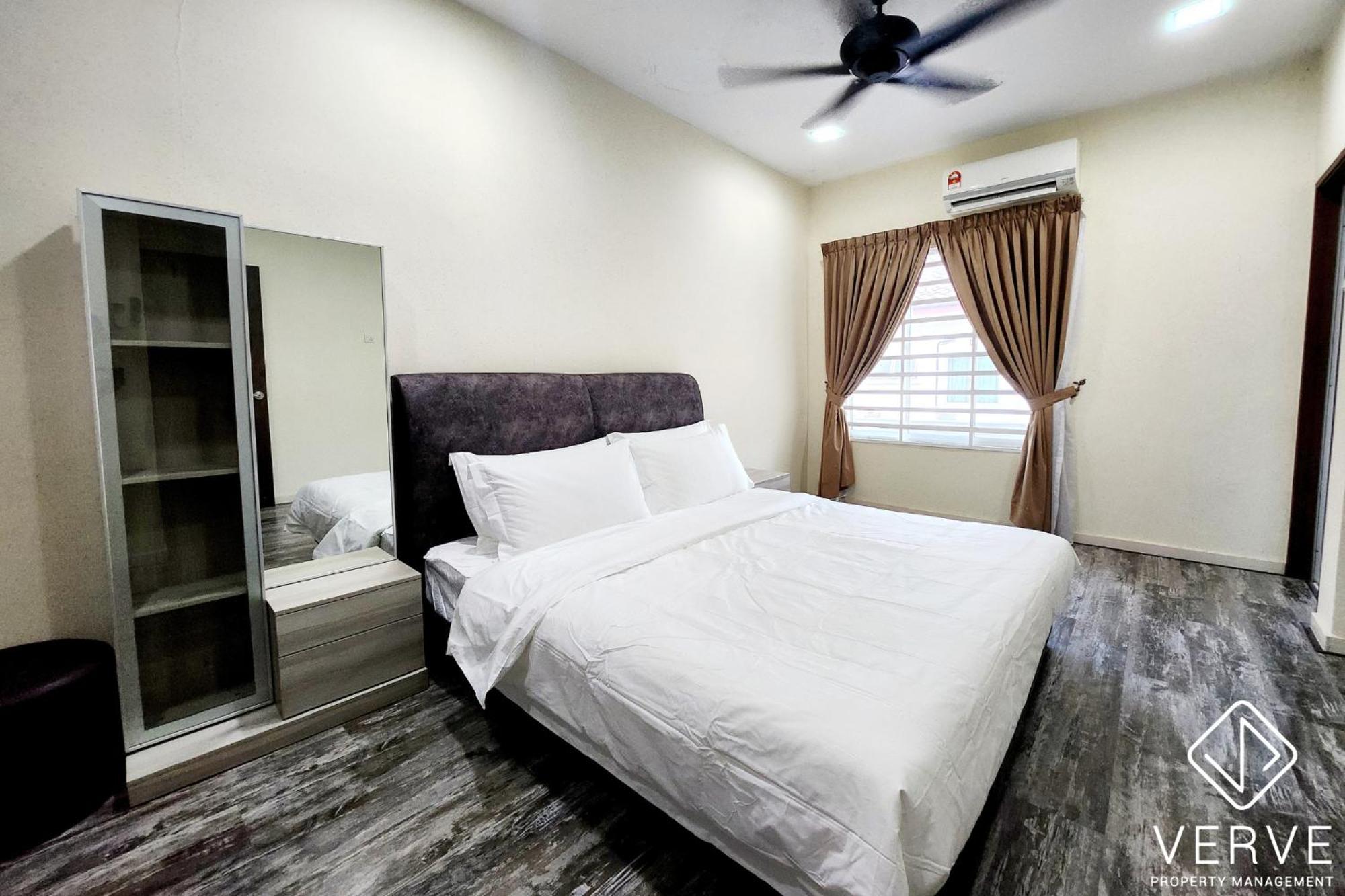 Verve 68 Private Luxurious & Event Space 25 Pax Rumah percutian *